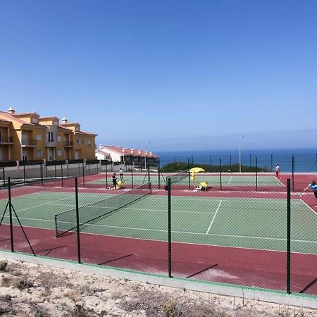Mar De Ouro Beach House 帕塔亚什 外观 照片